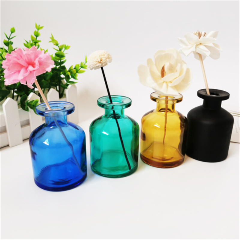 Color fire-free glass aroma diffuser bottle