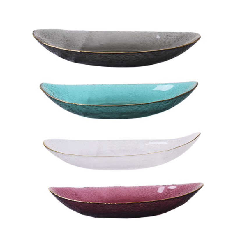 Creative colorful Phnom Penh boat-shaped glass plate