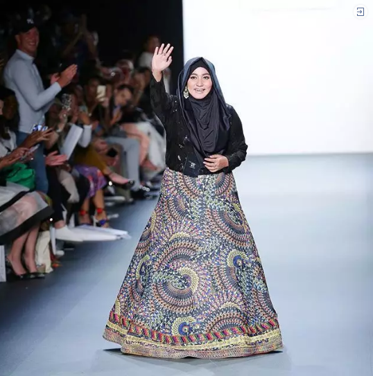 Muslim dress