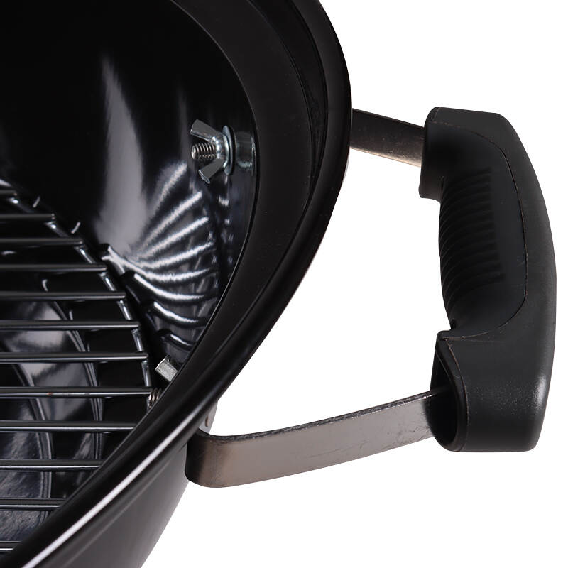 Free Extra Assemble Tools er Style Barbecue Kettle Charcoal Grill