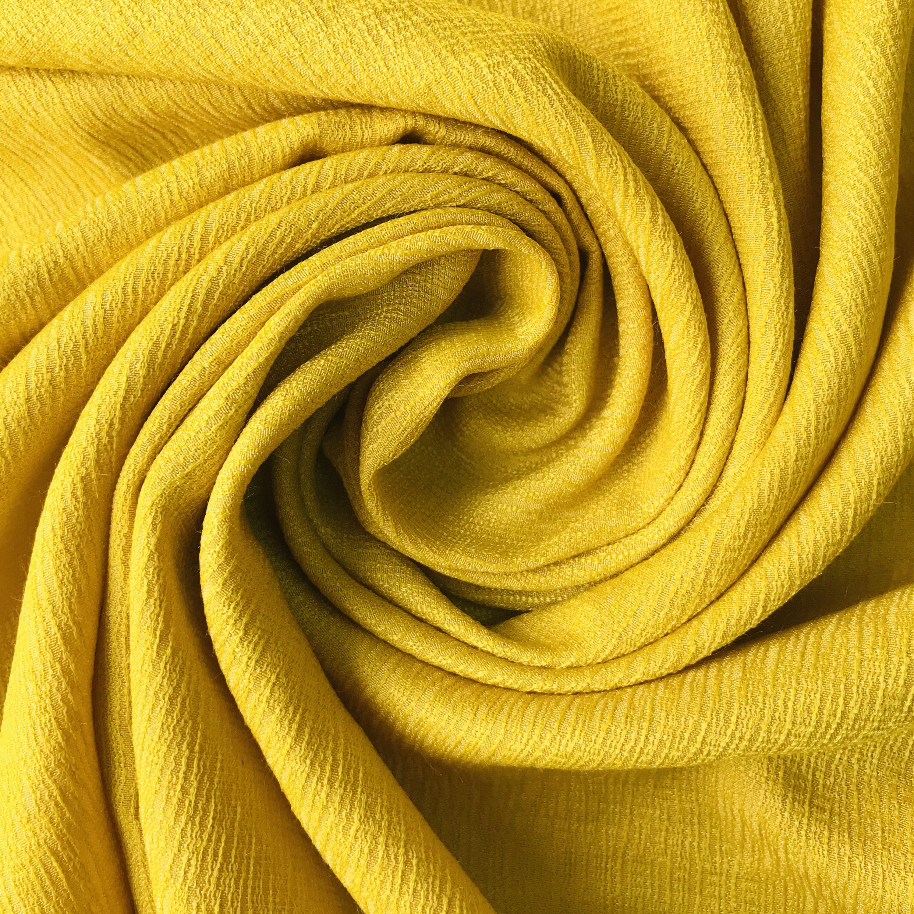 44%Polyester 56%Viscose Shiny Fabric for Fashion Womens Dress