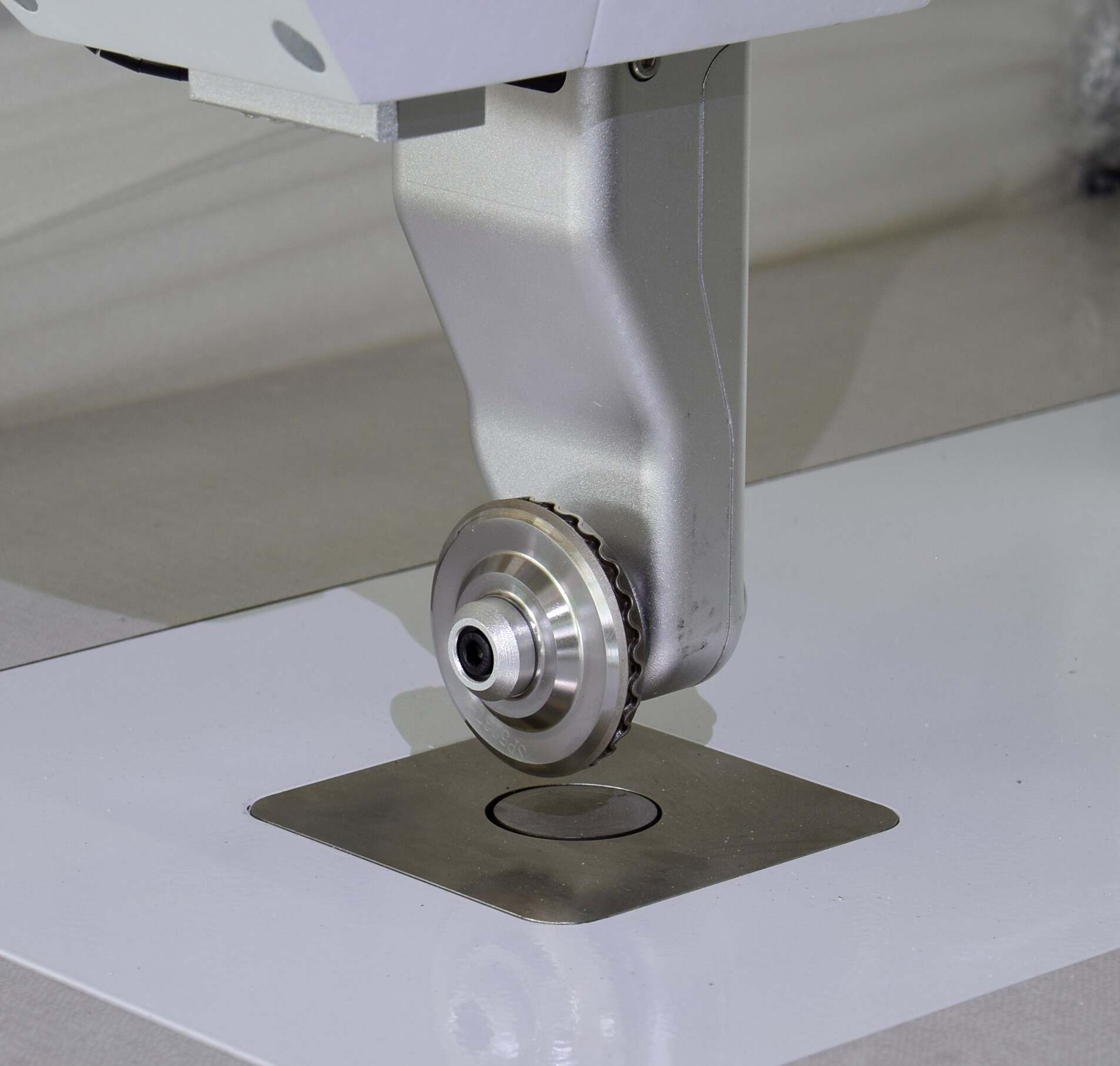 20KHz (Single arm) Ultrasonic sewing machine