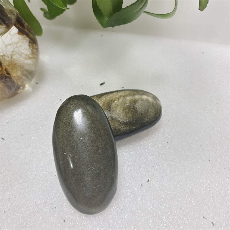 Golden Obsidian Palm