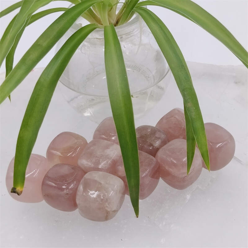 Rose quartz small cube