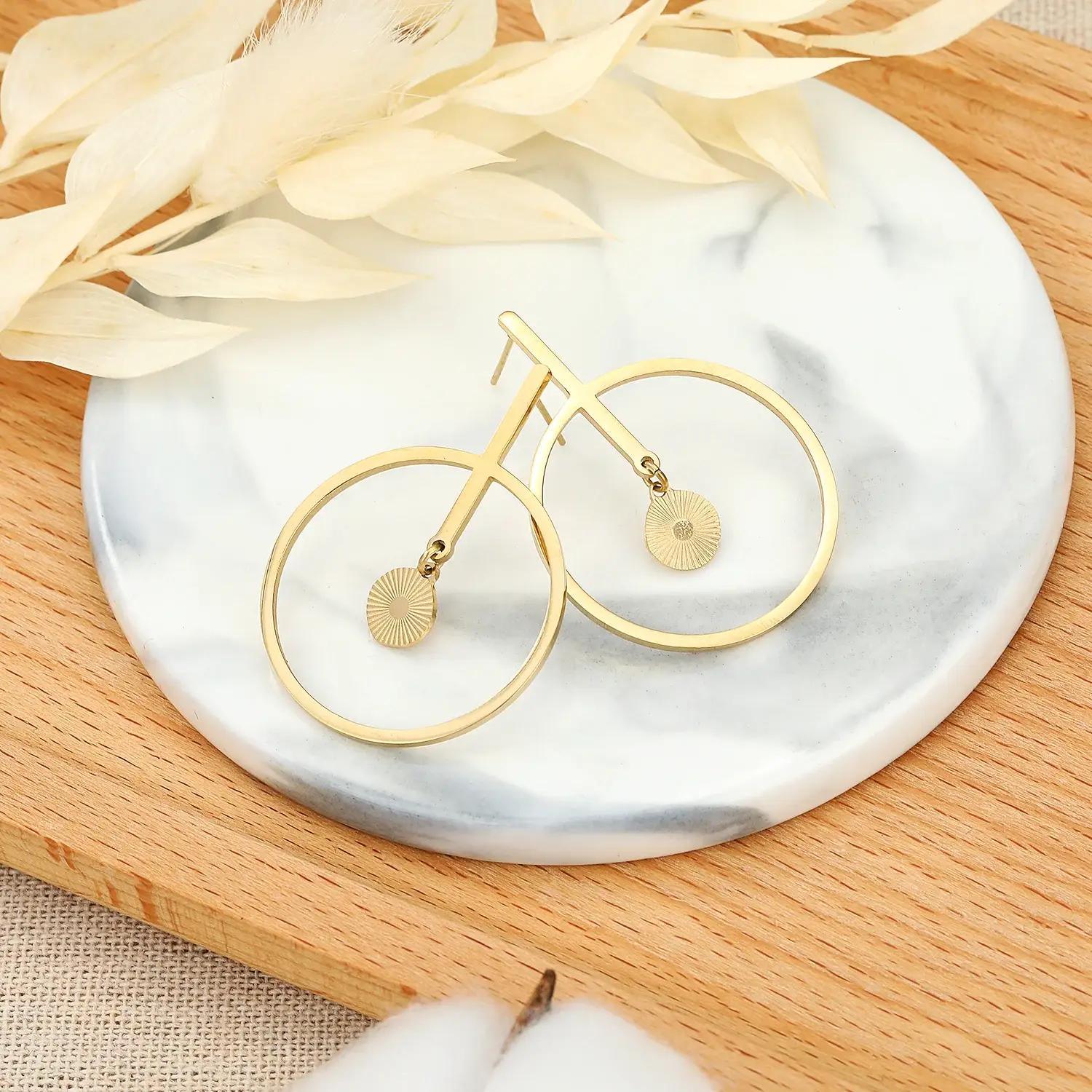  Minimalist Shape Chic Style Stud (4).webp