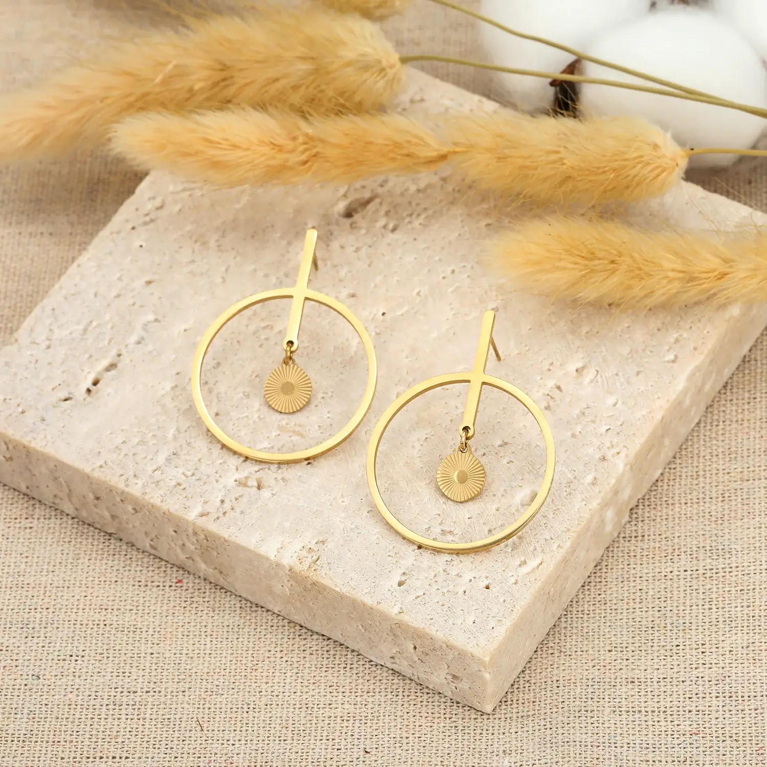  Minimalist Shape Chic Style Stud (1).webp