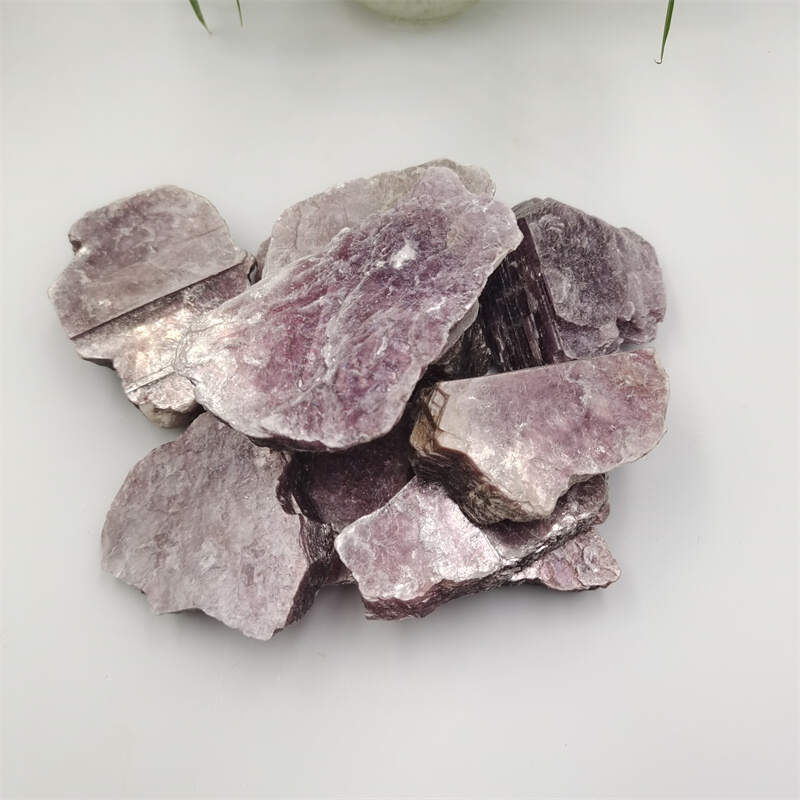 Lepidolite flakes