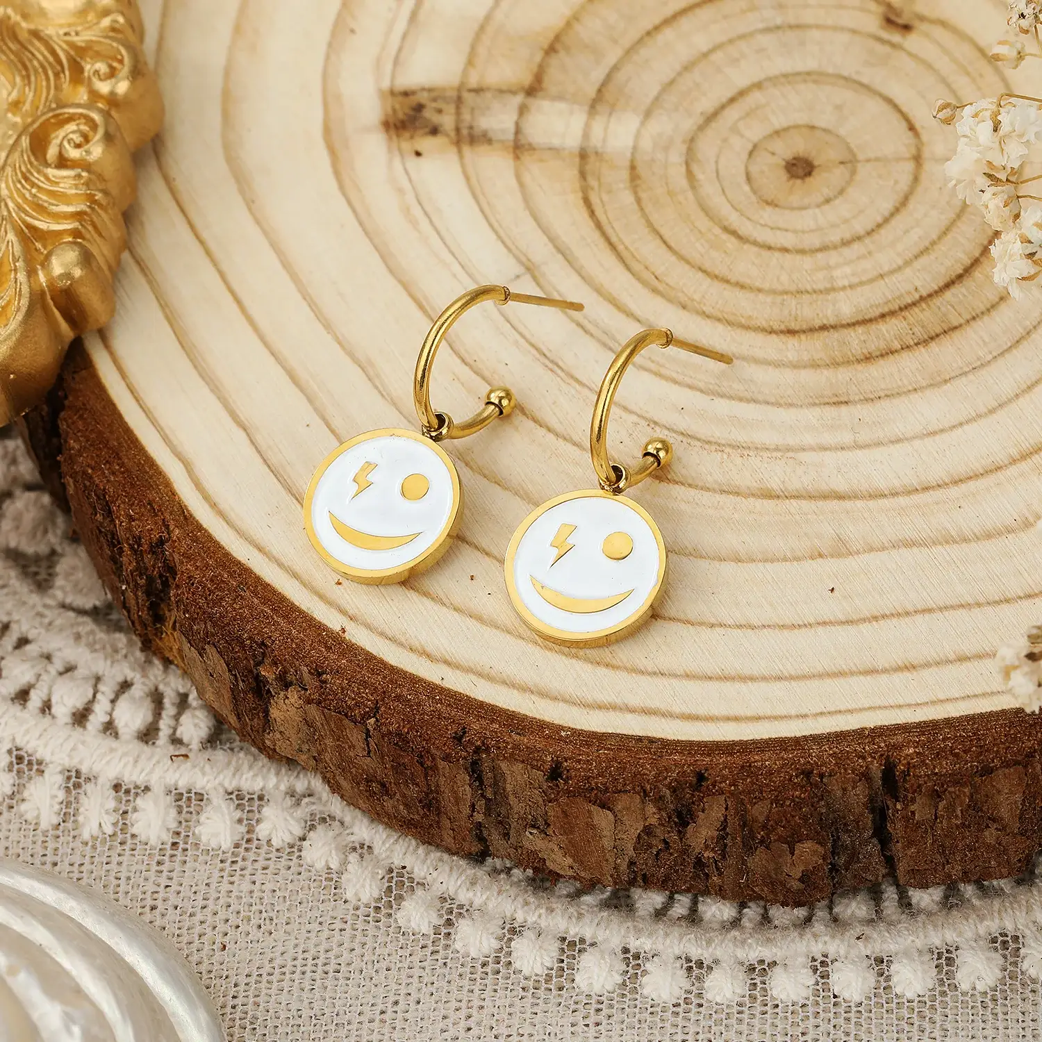 smile face  stainless steel hoop earring (2)(1).webp