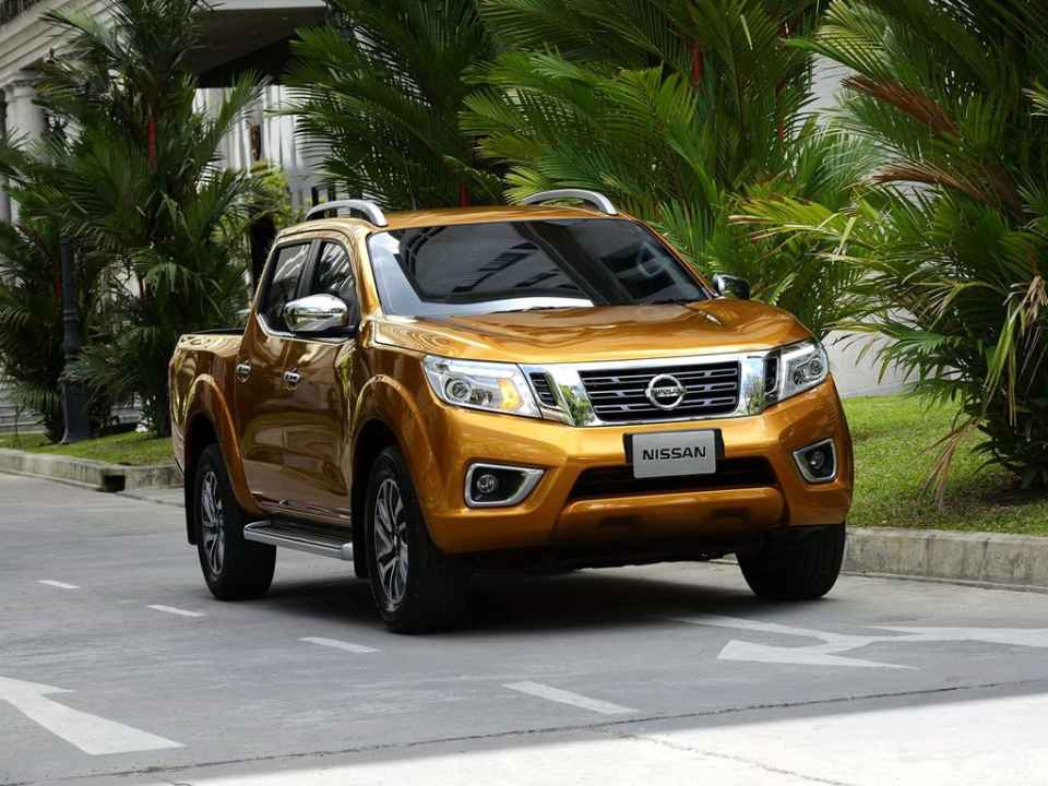 FOR NV350,FOR NAVARA NP300/FRONTIER 2015-ON,High quality  bonnet guard for NISSAN NAVARA NP300 2015-on-copy,FOR LIVINA 2019-ON,FOR TERRA