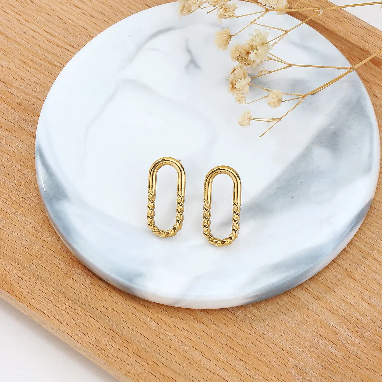 Oval Shape Twisted Hoop Stainless Steel Gold Earring  (2).webp