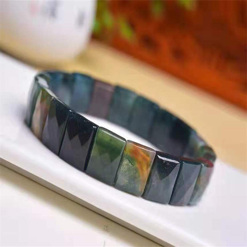 Agate faceted hand row