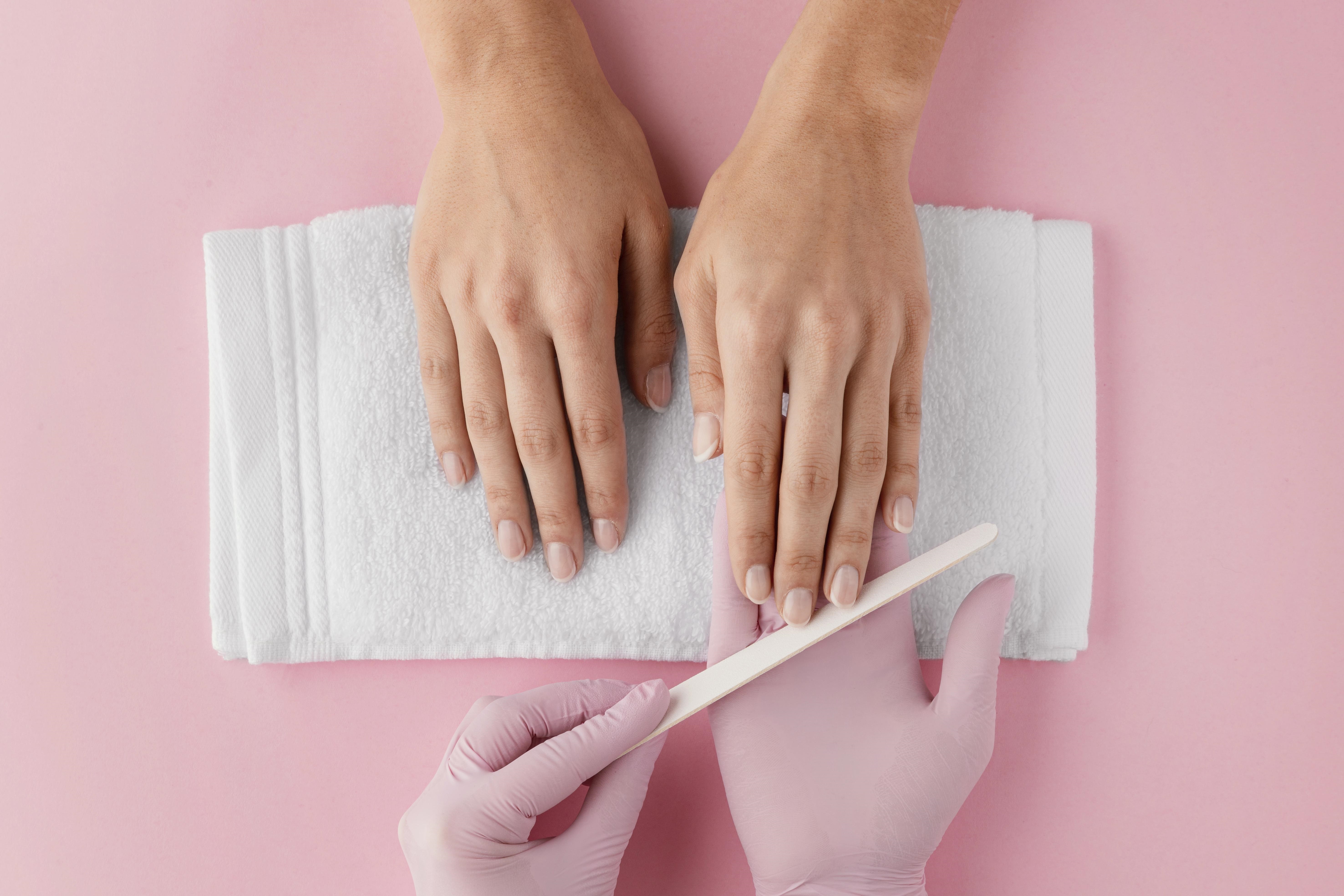 Professional Japanese file nail salon