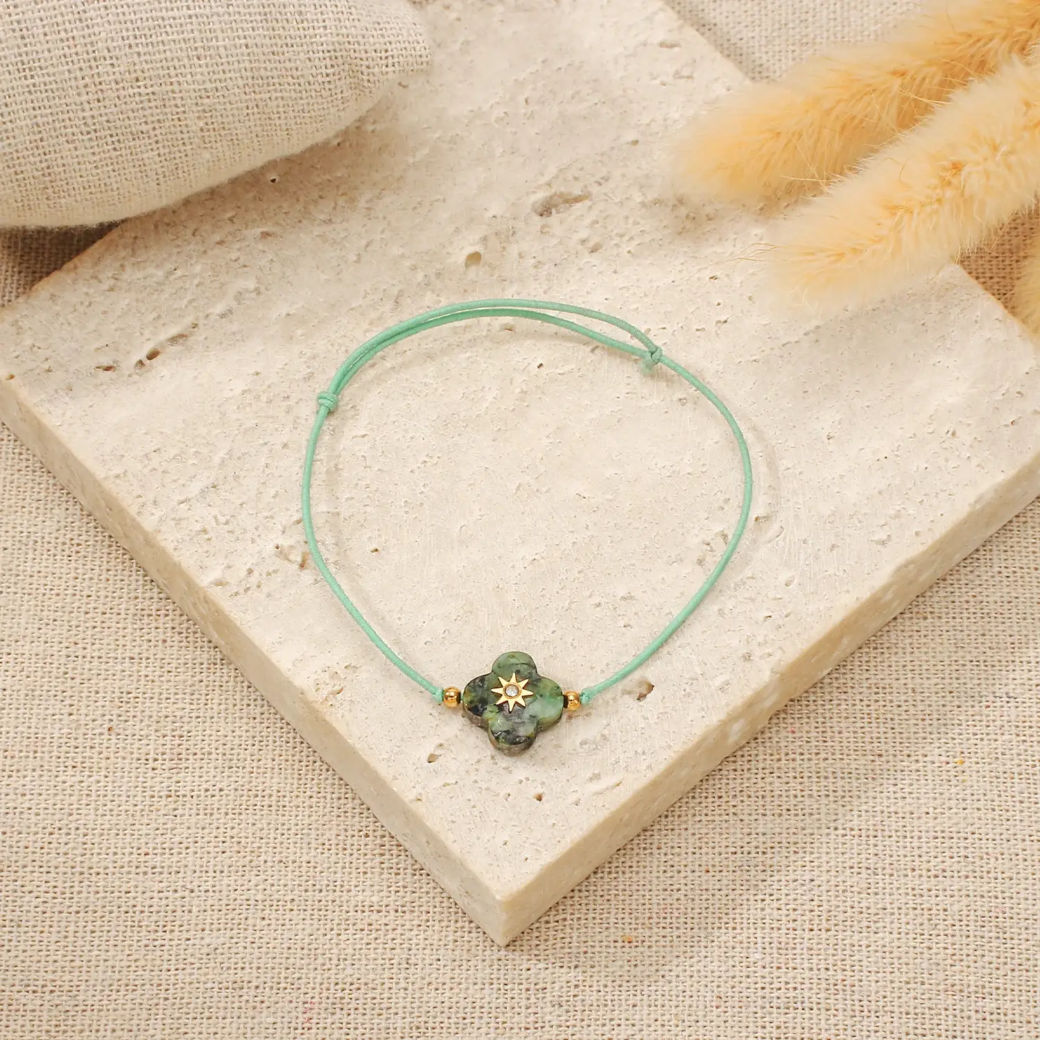Pink Quartz And African Stone Clover Pendant with Elastic Rope Adjustable Bracelet (3)(1).webp