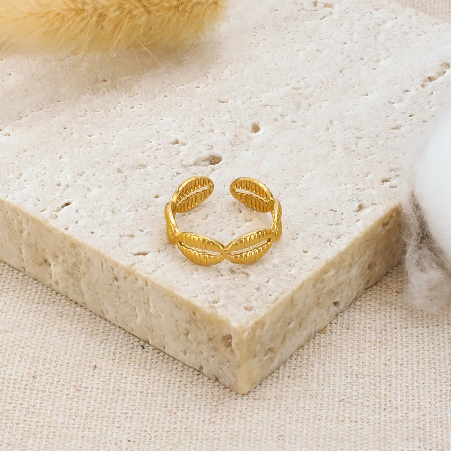 18K Gold Plating Shell Shape Adjustable Stainless Steel Ring  (3).webp