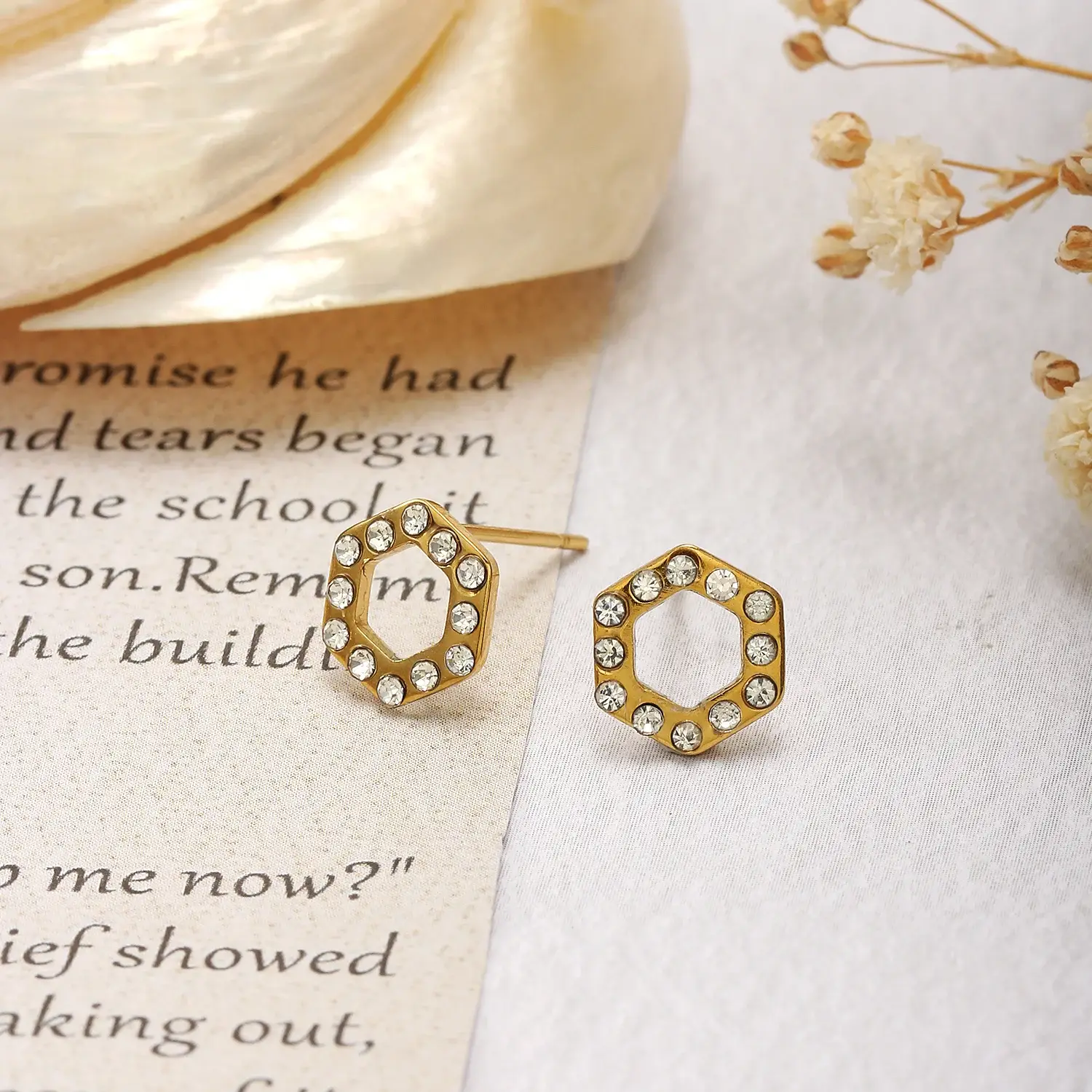 Hexagon Shape With  Shiny Zircon Delicate Stainess Steel Stud (2).webp