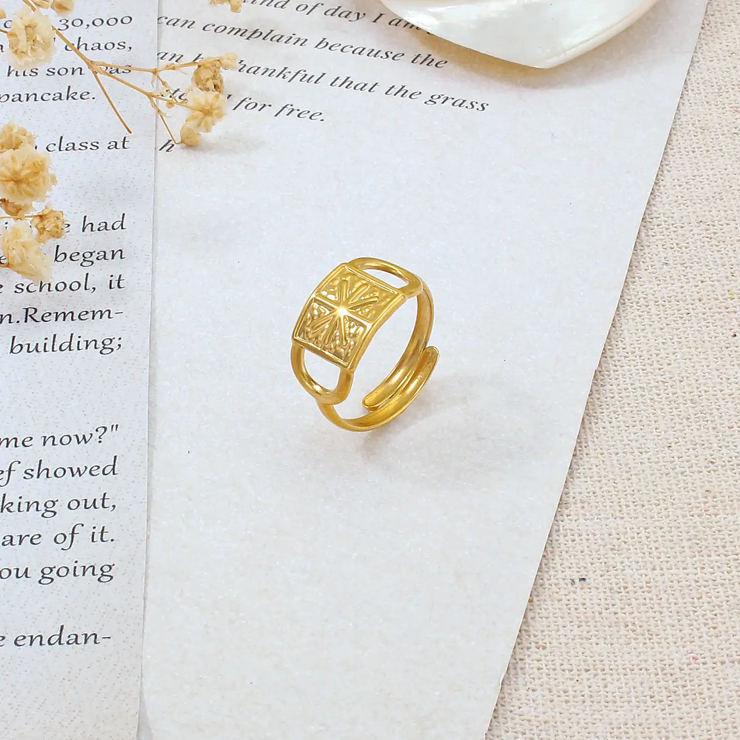 Wholesale Jewelry Geometric  Shape Woth Hammered Finish Open Size Stainless Steel Ring  (6)(1).webp