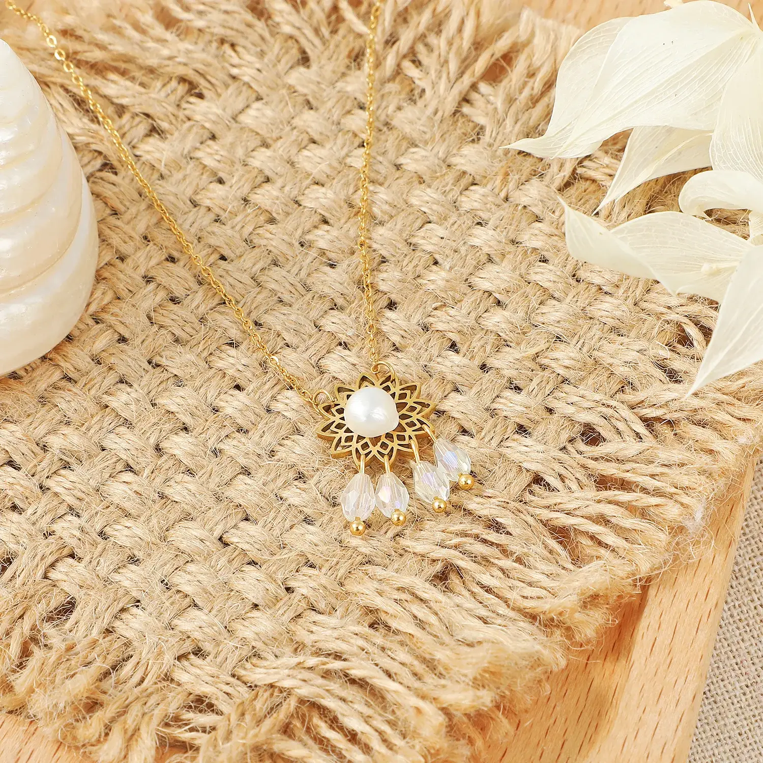 Bohemia Style SS22 trendy Necklace Natural Pearl Beads With  Crystal Beads Dangle Stainless Steel Necklace  (4).webp