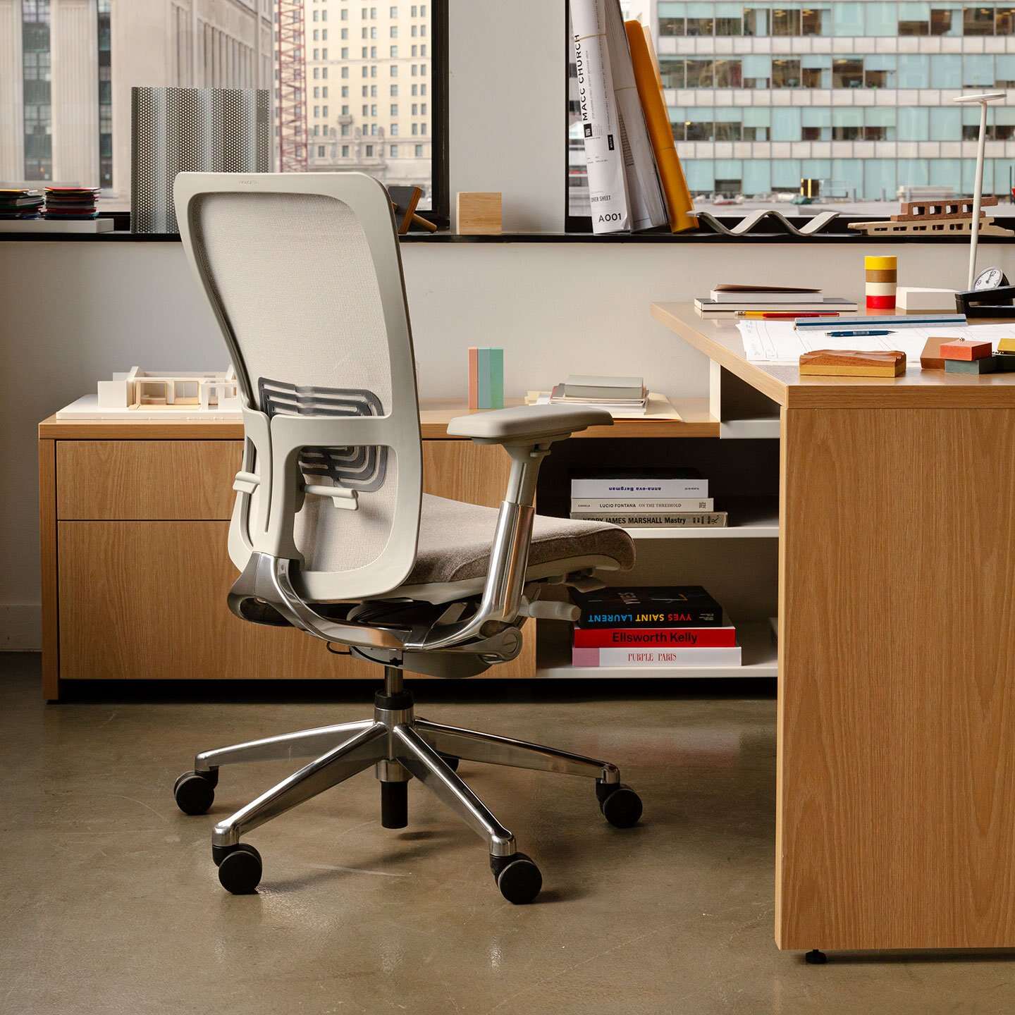find a task chair supplier