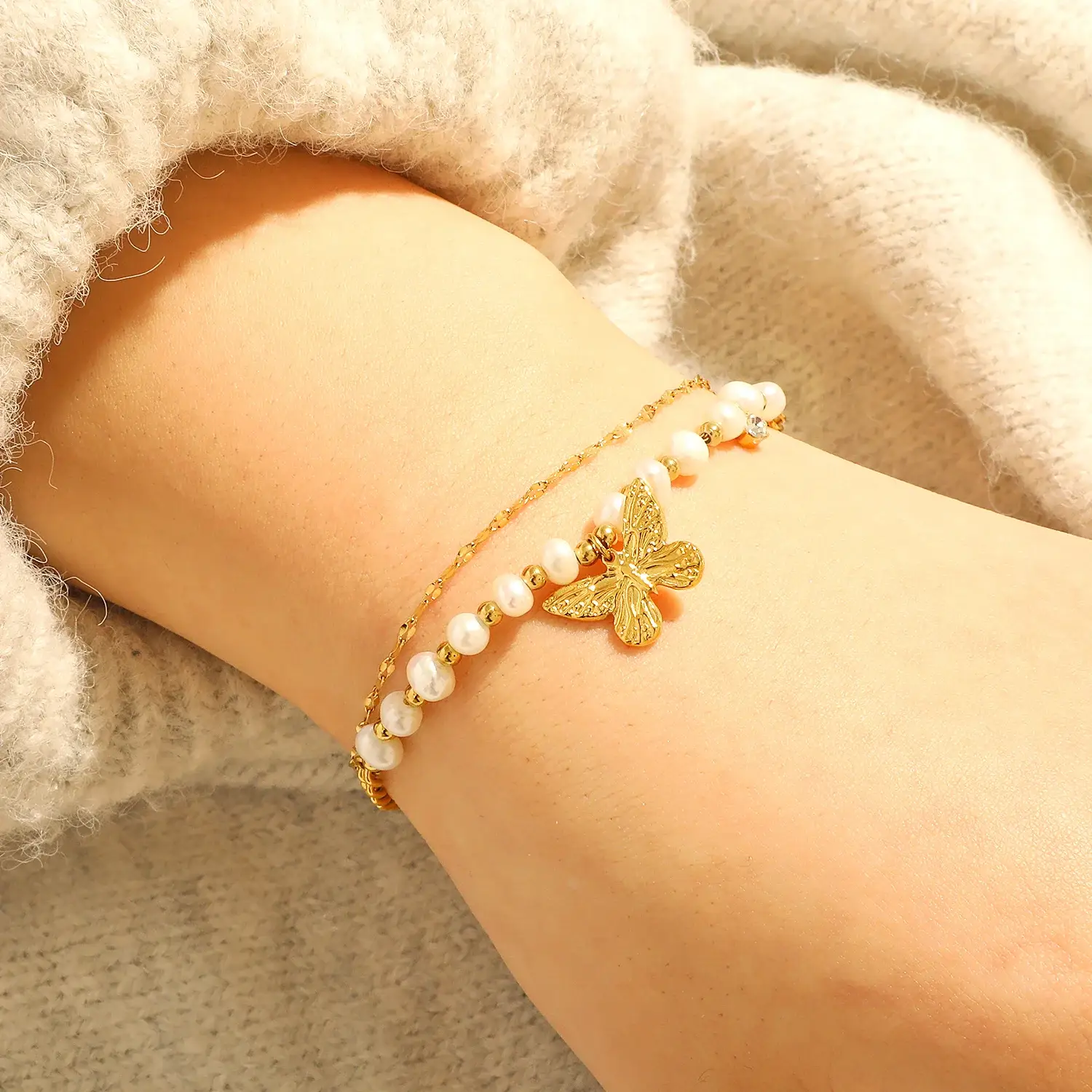 2 Layers Chain Fresh Water Pearl beads Mixed with Gold Beads Butterfly Pendant Stainless Steel Bracelet (1).webp