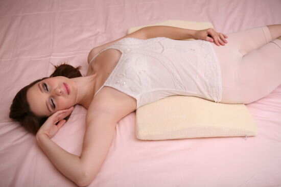 Memory-Foam-Lumbar-Support-Pillow-Pregnancy-Back-Support-Lumbar-Cushion.jpg