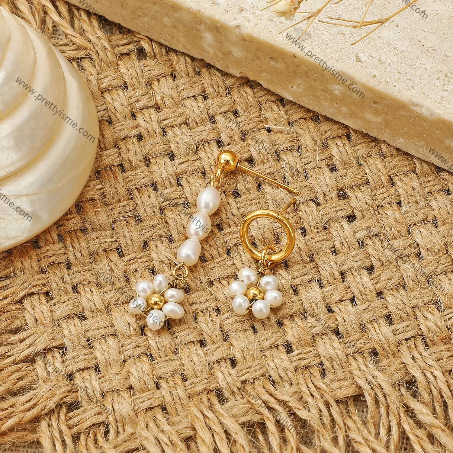 Pretty is me Collection 18K Gold Plated Stainless Steel Jewelry Gold Hoop Earrings With Flower Shape New Trendy Ear Ring (2).webp