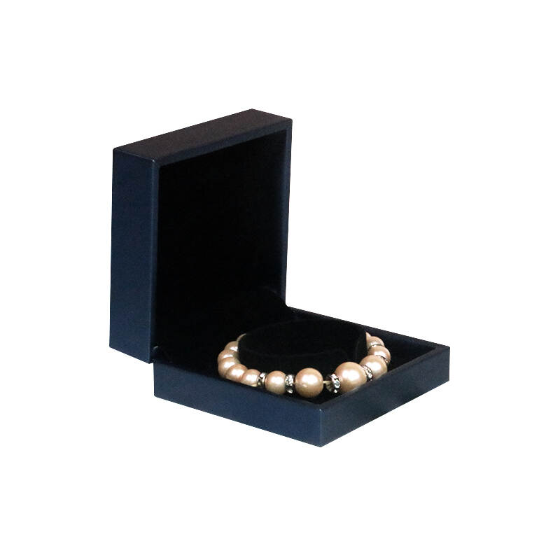 black jewelry box for long necklaces, jewelry box with necklace storage