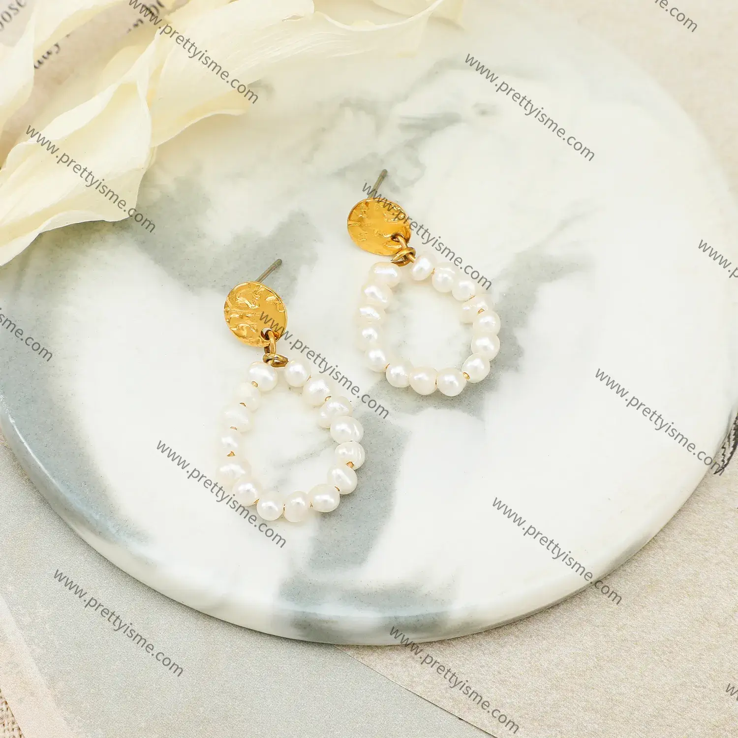 Fresh Water Pearls Circle With Hammered Finish Plate Stainless Steel Elegant Earring (2).webp