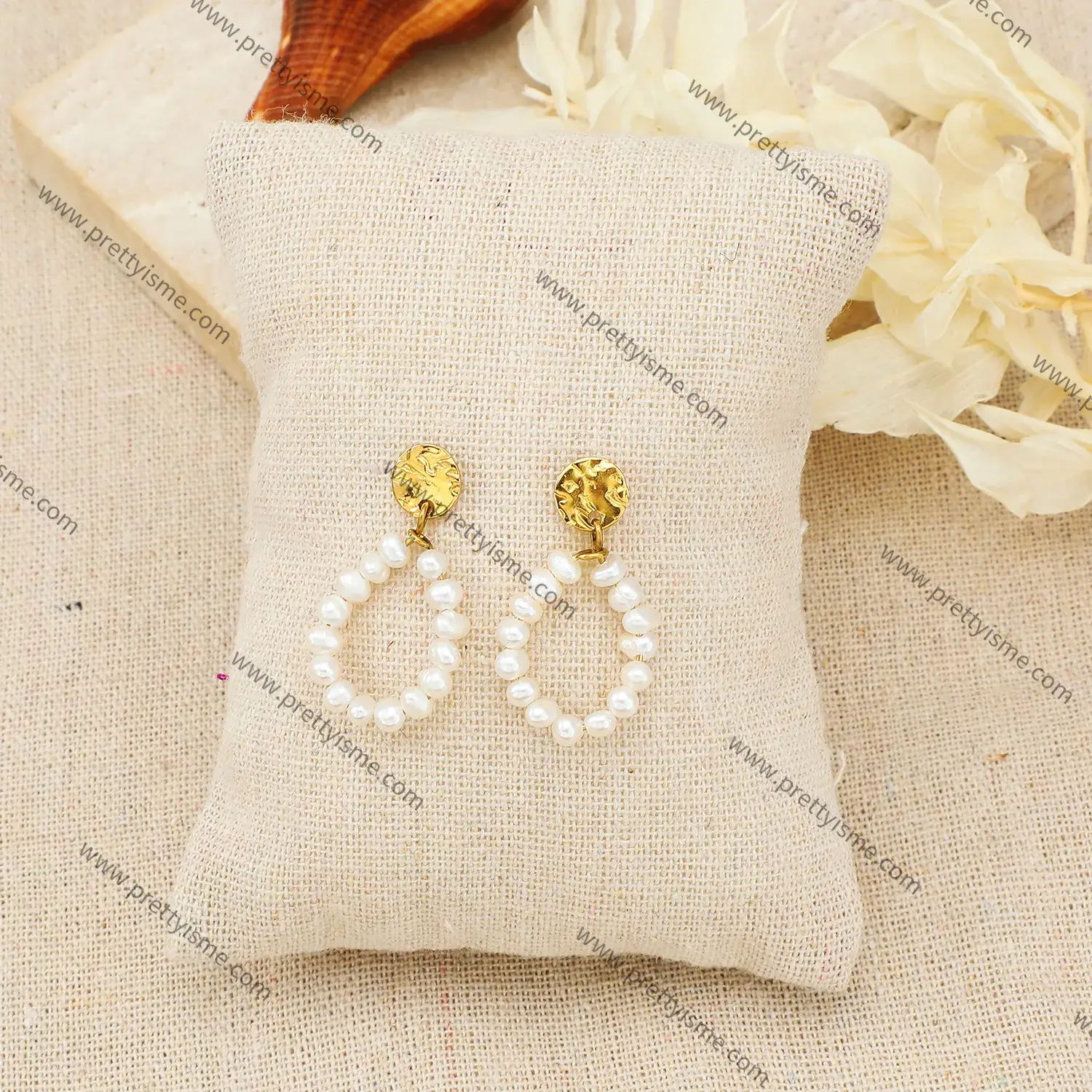Fresh Water Pearls Circle With Hammered Finish Plate Stainless Steel Elegant Earring (4).webp