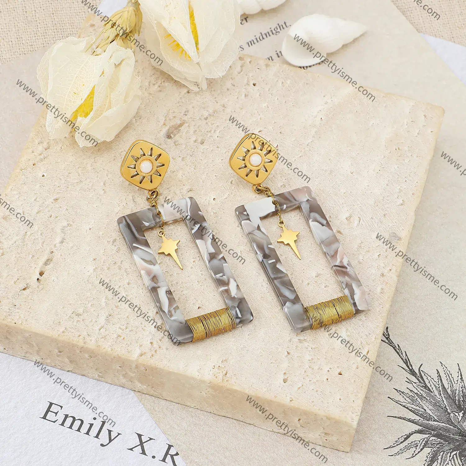 Square Earrings Twisted Wire Pendant Gold Plated Stainless Steel Earrings.webp