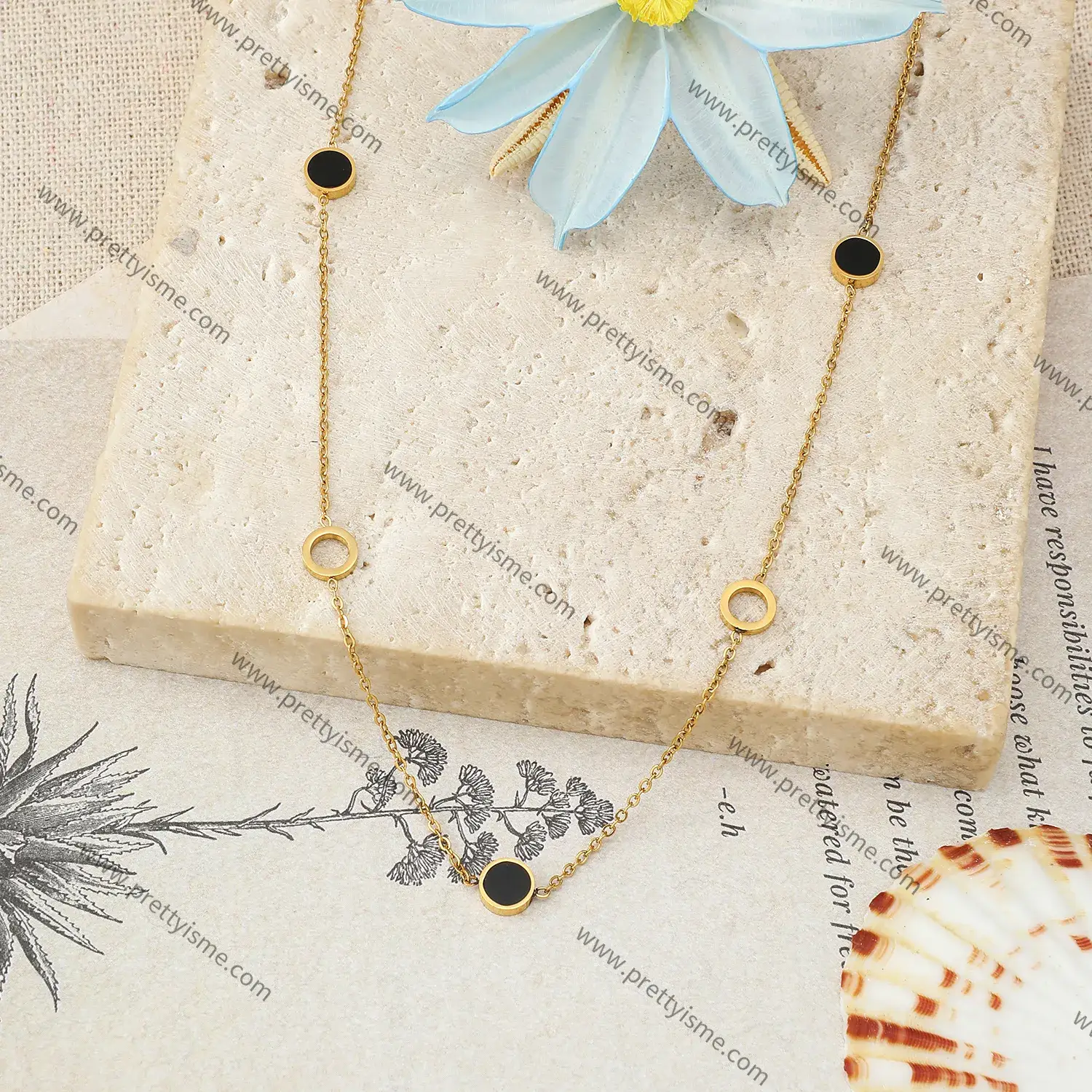 All-matched Stainless Steel Pendant Necklace Black Stone Inlaid Band Small Ring Gold Plated Necklace (3).webp