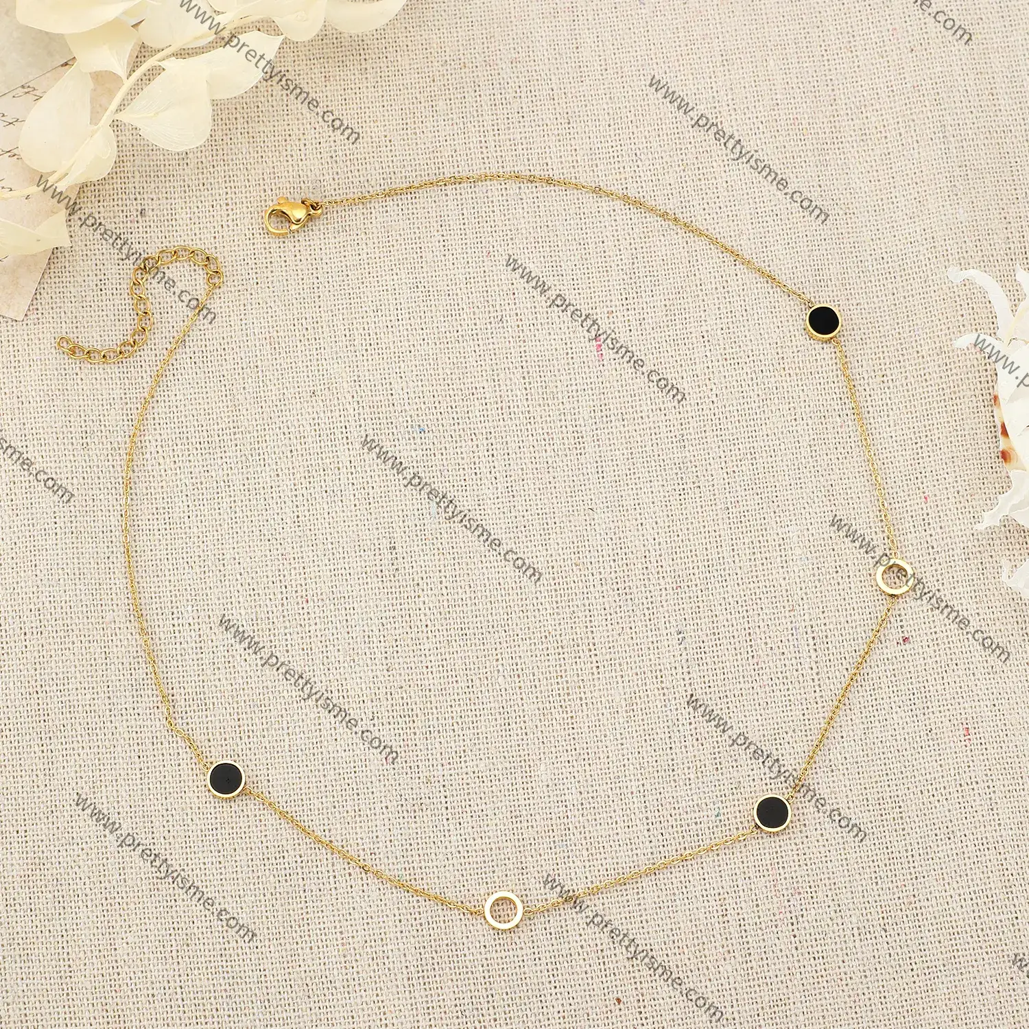 All-matched Stainless Steel Pendant Necklace Black Stone Inlaid Band Small Ring Gold Plated Necklace (2).webp