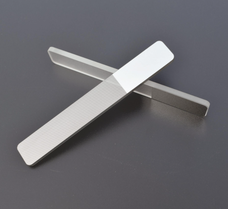 glass nail file.png