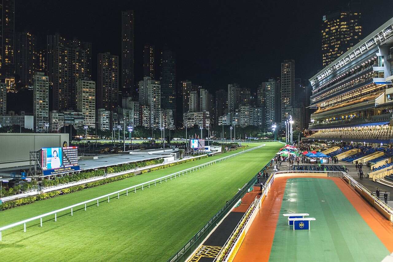 Happy_Valley_Racecourse-001.jpg