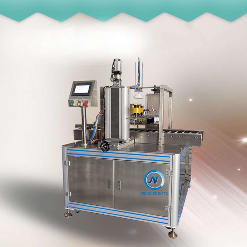Picture of automatic sealing machine in logistics industry