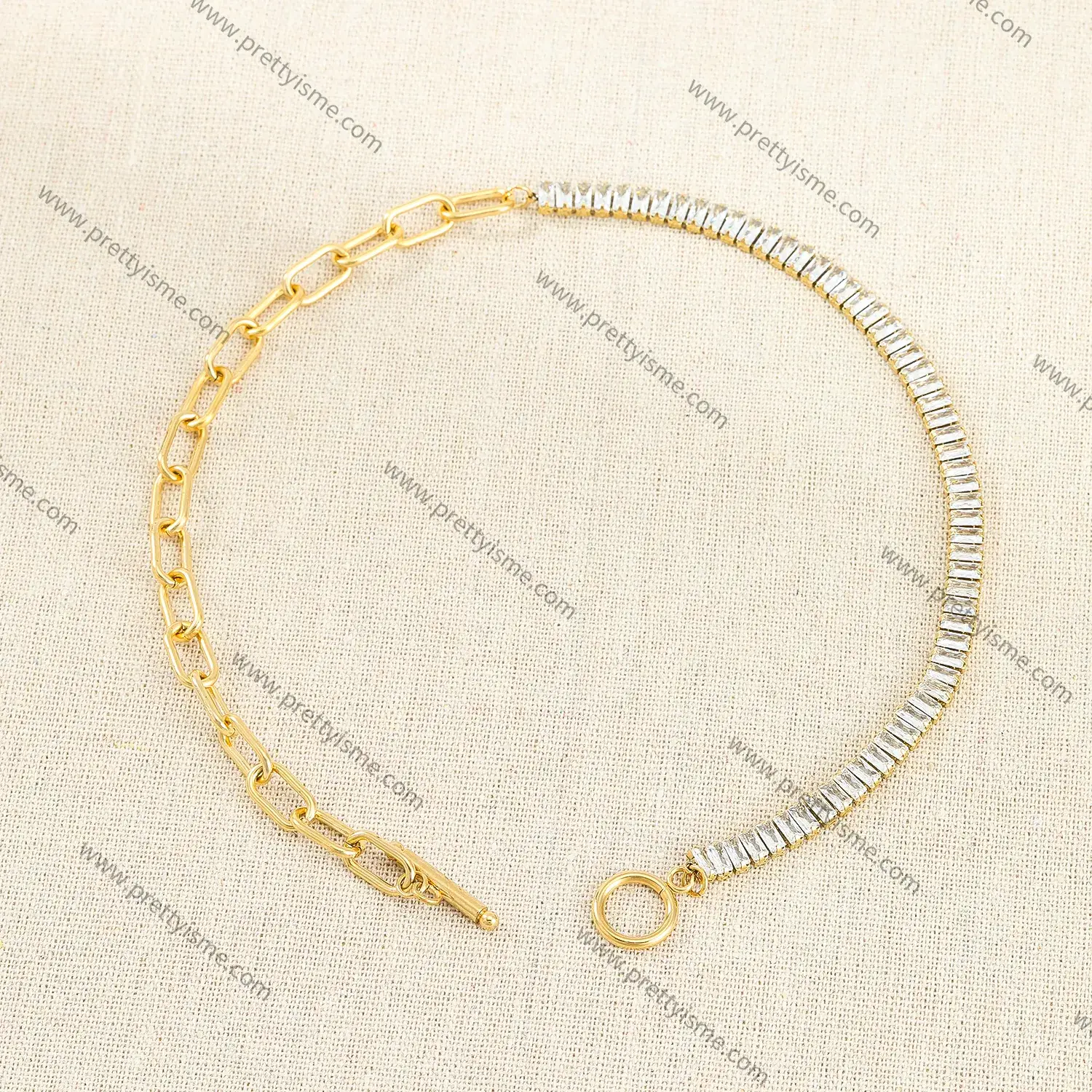 Stainless Steel Gold Plated 18K Necklace Elegant Diamond Square Buckle Necklace (4).webp