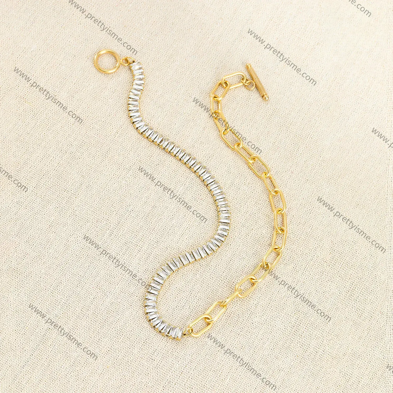 Stainless Steel Gold Plated 18K Necklace Elegant Diamond Square Buckle Necklace (3).webp