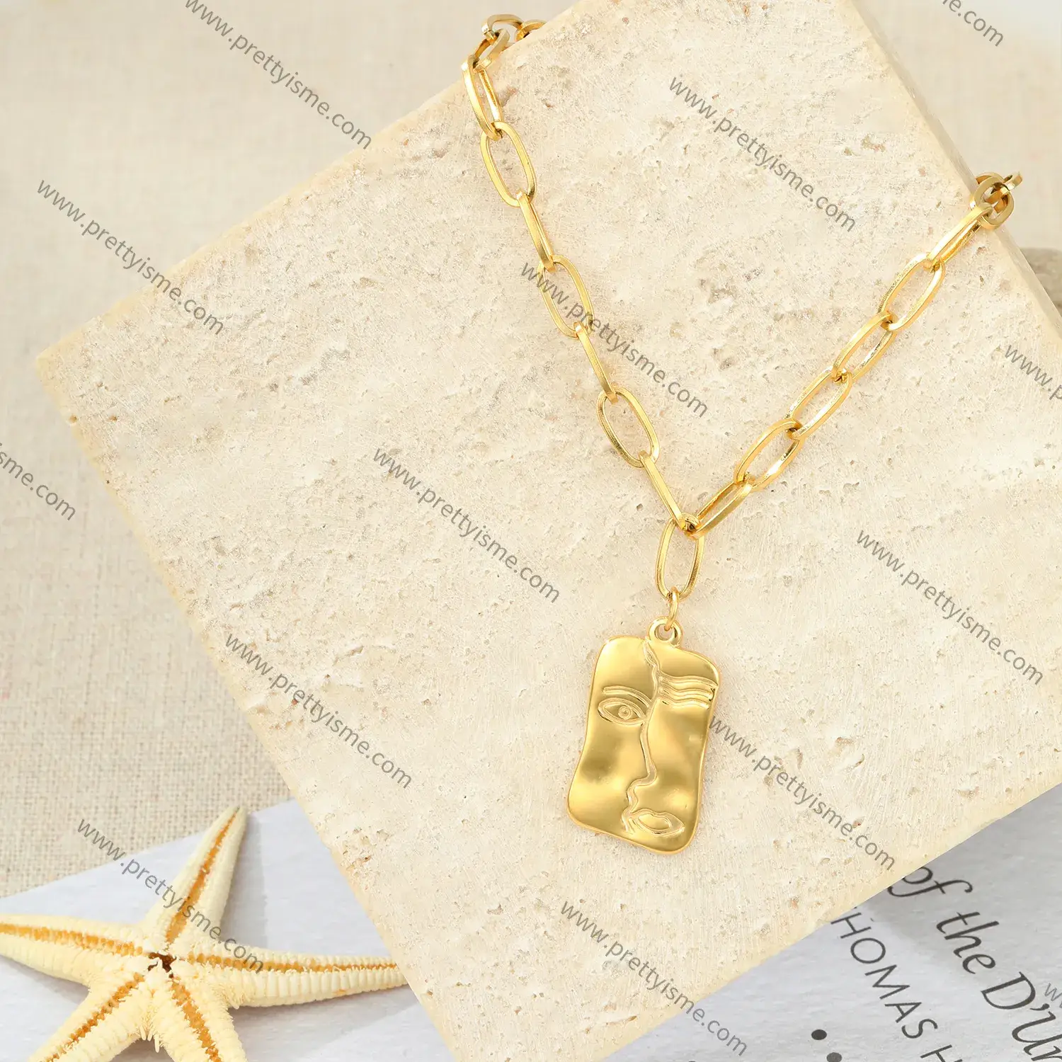 Versatile Stainless Steel Gold Plated 18K Eye Pendant Necklace Thin Chain Cute Necklace (3).webp