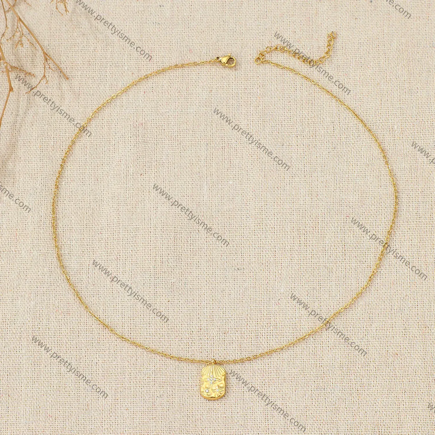 Irregular Diamond Pendant Delicate Lovely Stainless Steel Gold Plated 18K Thin Necklace.webp