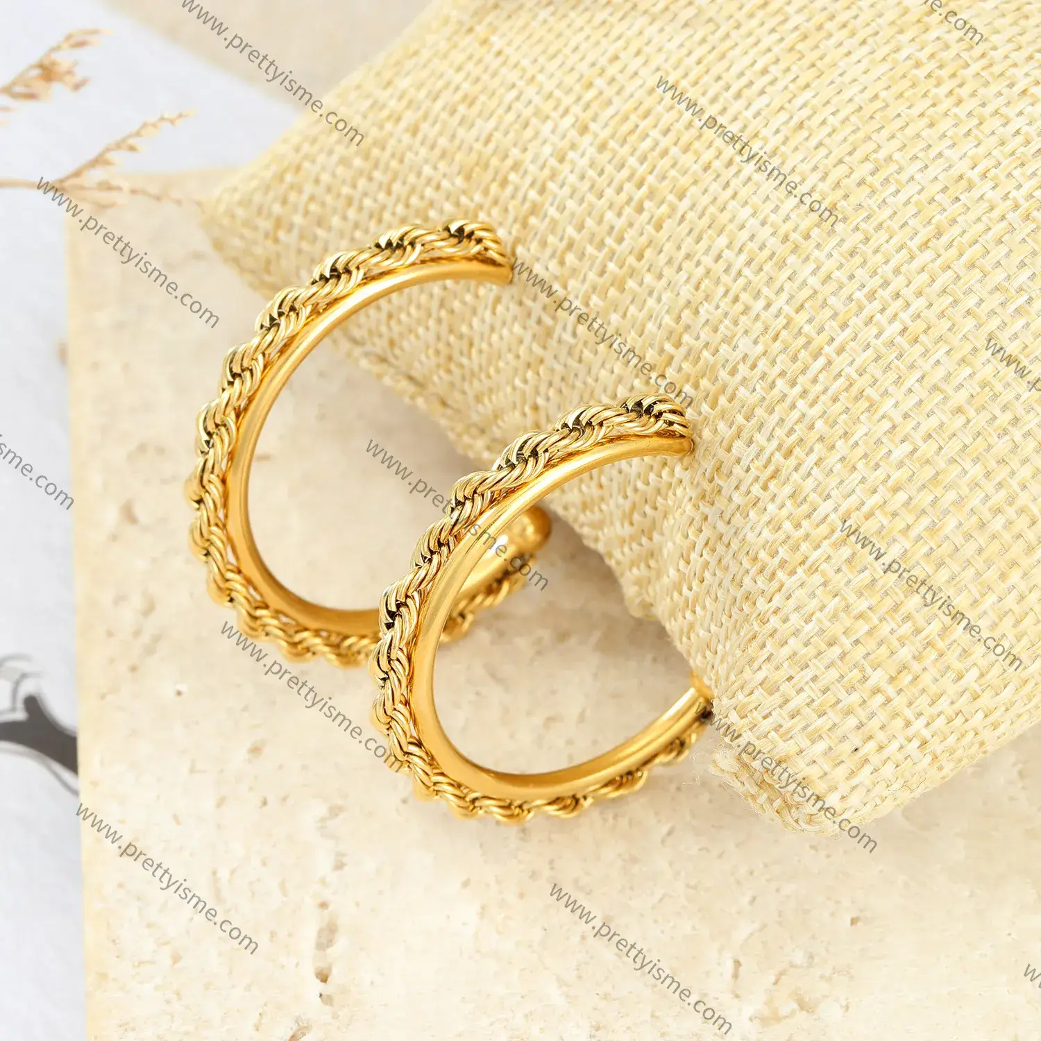 Half Round Stainless Steel Plated 18K Earrings Open Twist Stud Earrings (4).webp