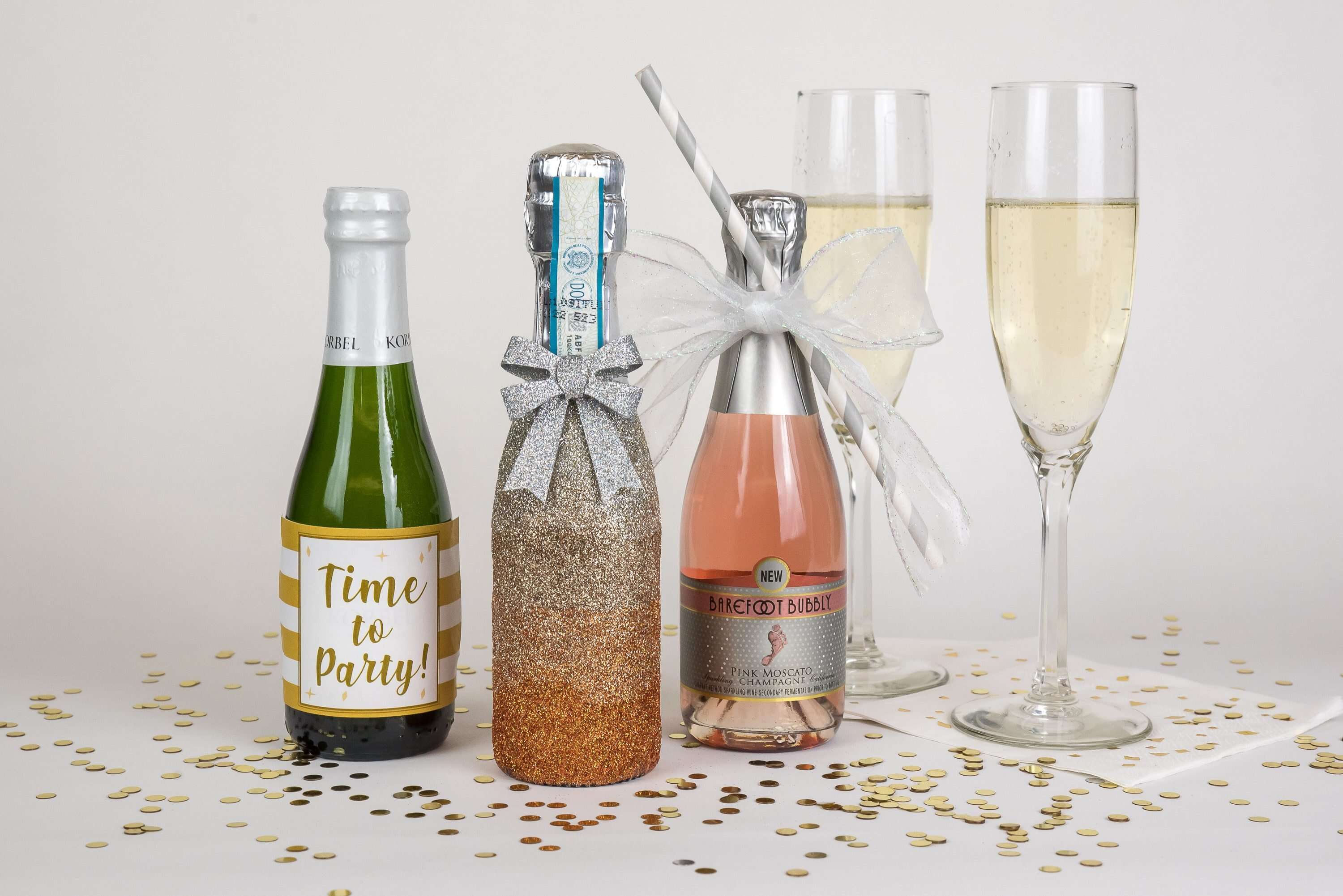 personalised champagne box wedding,personalised wedding champagne box,personalised favour boxes wedding