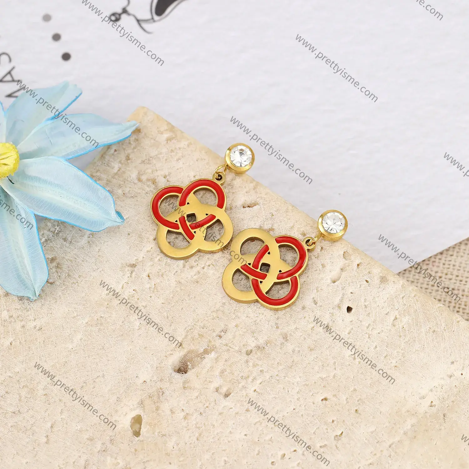 Interleaving circular stainless steel 18K gold-plated with round diamond epoxy exquisite elegant earring (3).webp