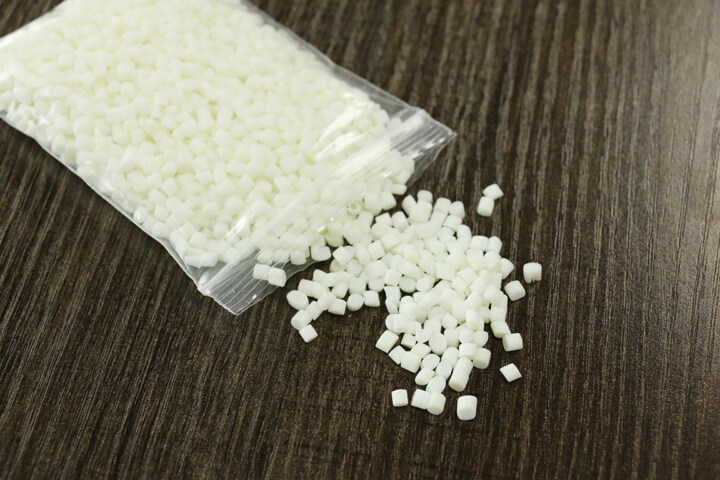Biodegradable PBAT PLA Calcium Carbonate no ka mīkini puhi kiʻiʻoniʻoni 101