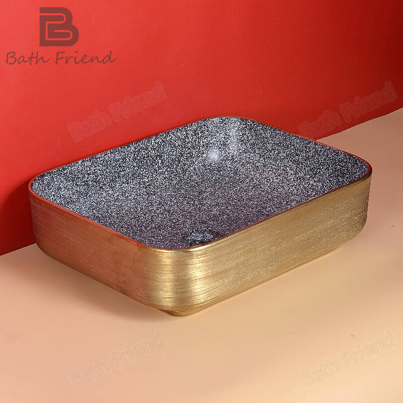 7C687 817.JPG