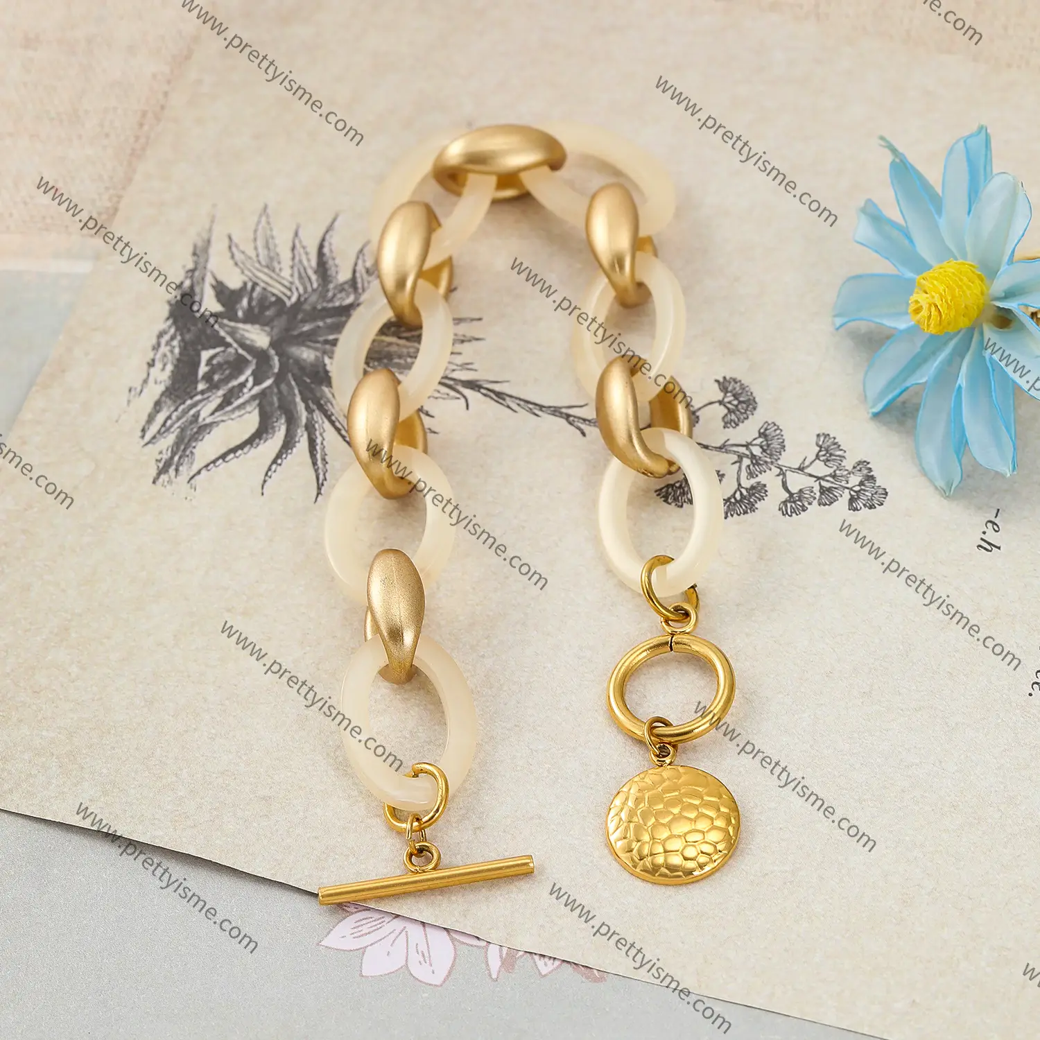  resin circle  with stainless Steel OT clasp  boho style bracelet fashion jewelry  (1).webp