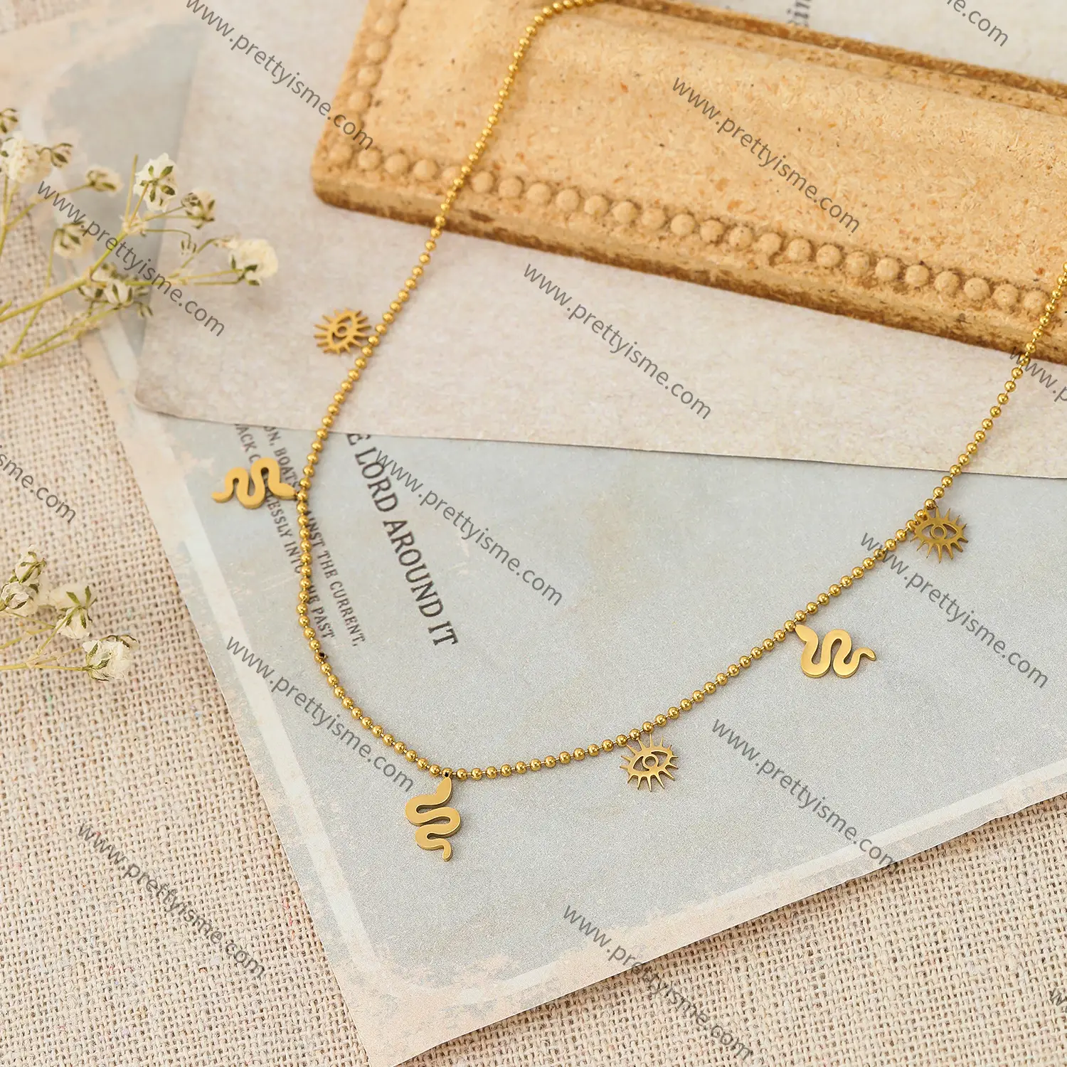 Stainless Steel 18K Gold Plated Thin Necklace with Snake Pattern Devil's Eye Waterproof Necklace (3).webp