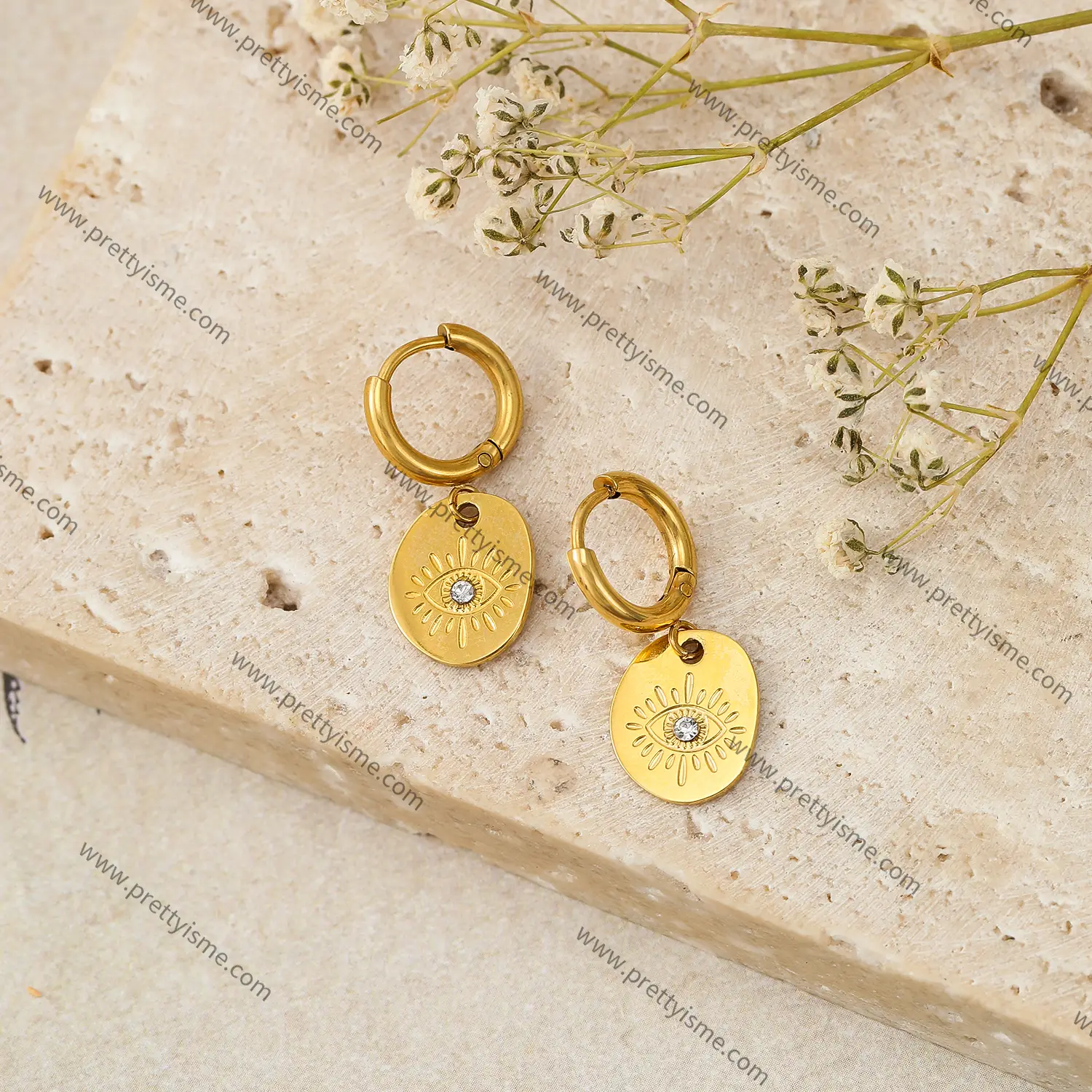 Stainless Steel Gold Plated 18K Earrings Small Carved Pattern Cute Waterproof Earrings (2).webp