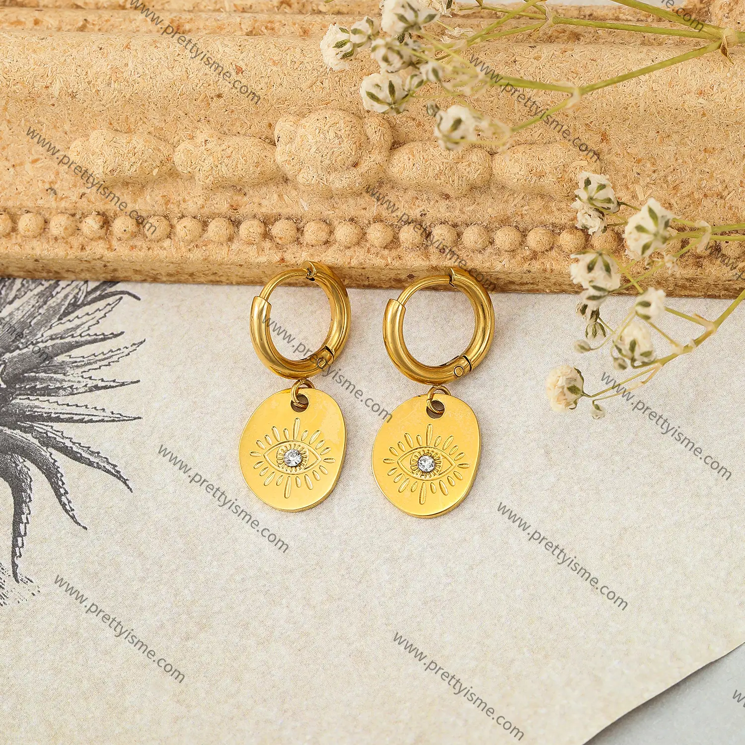 Stainless Steel Gold Plated 18K Earrings Small Carved Pattern Cute Waterproof Earrings (3).webp
