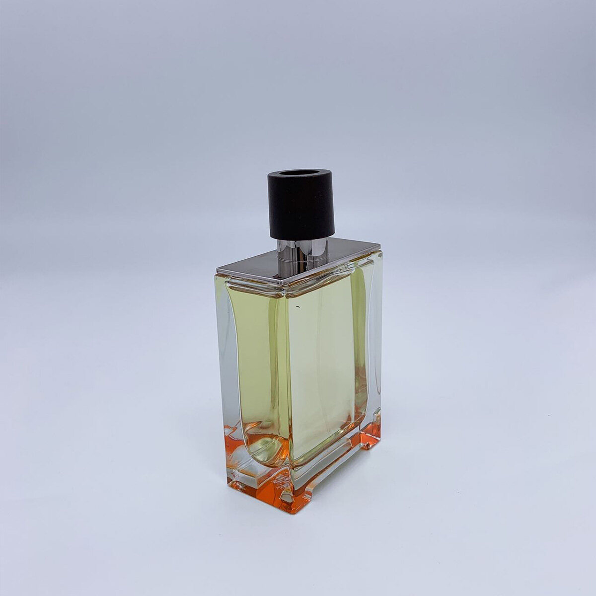 premium glass bottle manufacturer, small glass bottle manufacturers