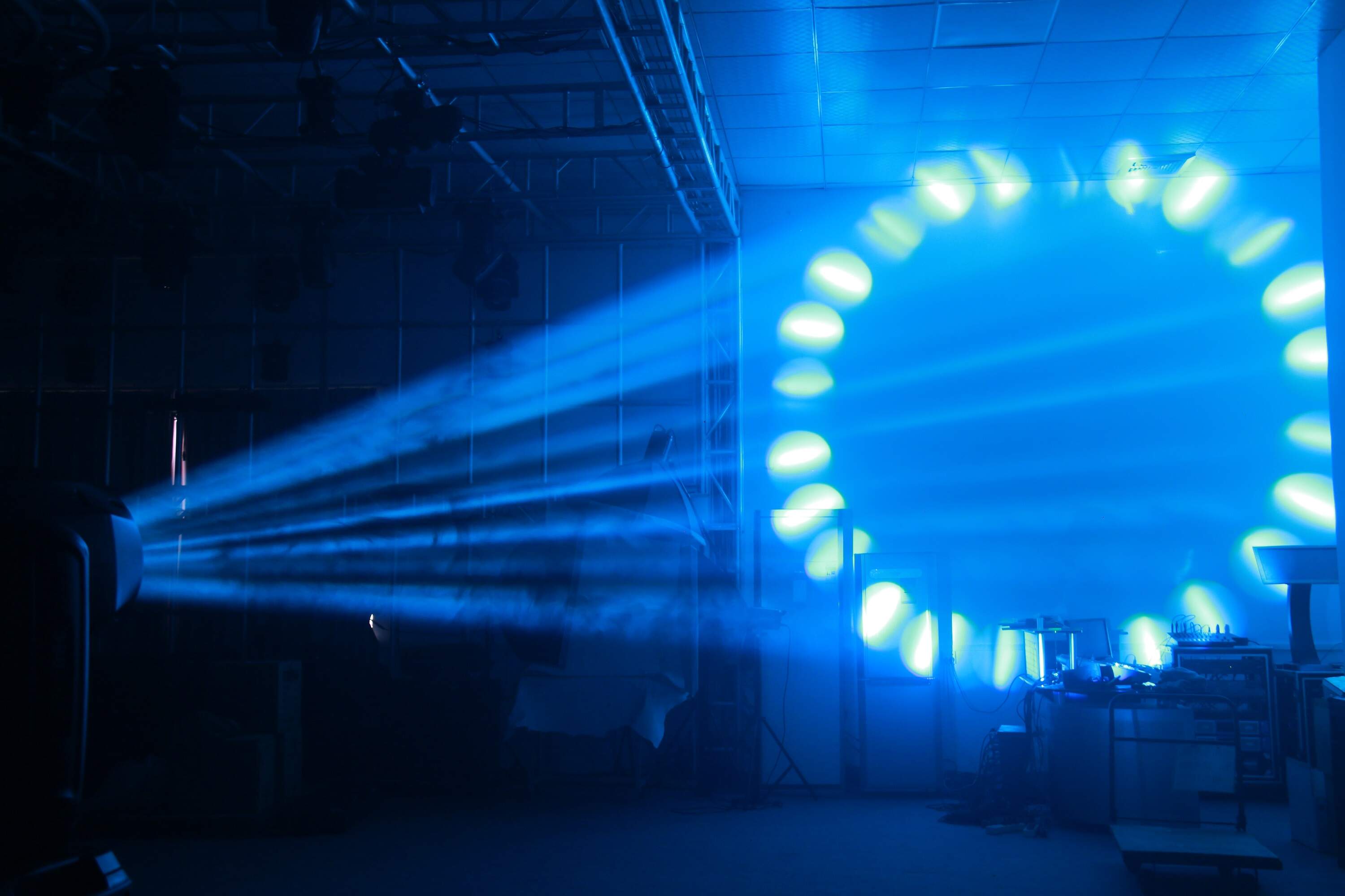 moving head light manufacturers