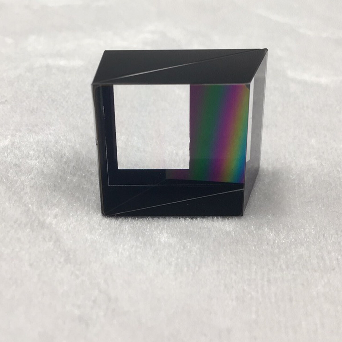 three dimensional triangular prism, square based triangular prism, optical glass suppliers